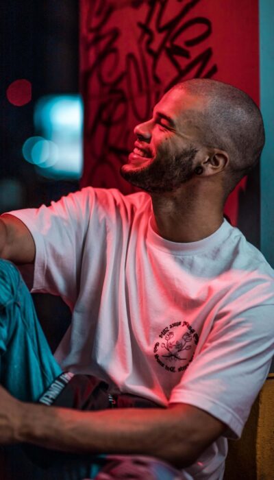 Man bald smiling_Photo by Luis Quintero from Pexels